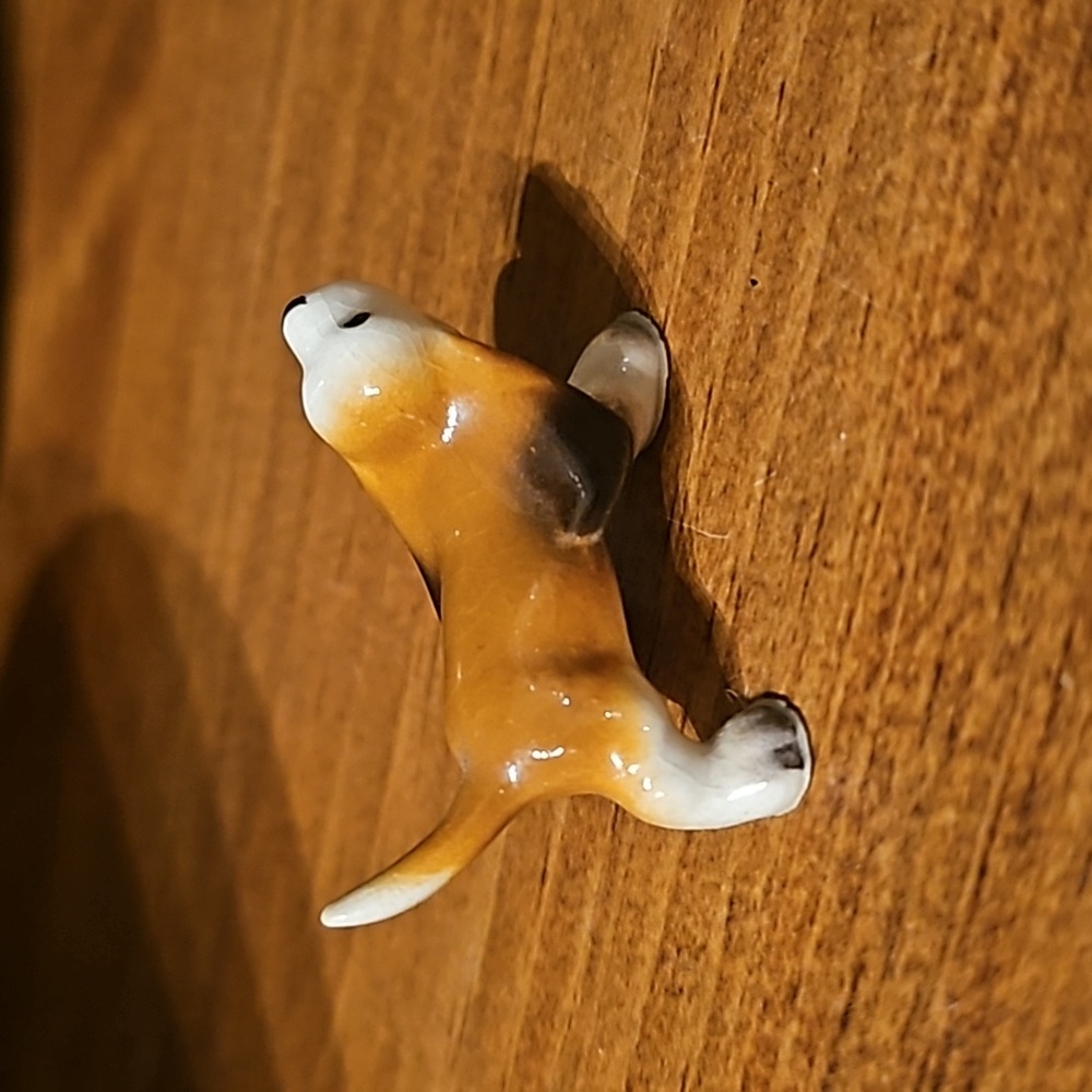 Hagen Renaker Beagle Mini Figure - Picture 5 of 9